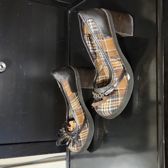 Rebels Brown Plaid Shoes - Picture 3 of 5
